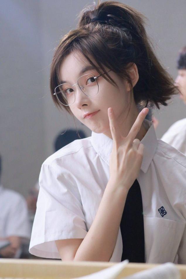 韩流 哈莉